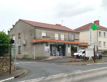 Pharmacie CANELLAS ( Mézières sur Issoire)